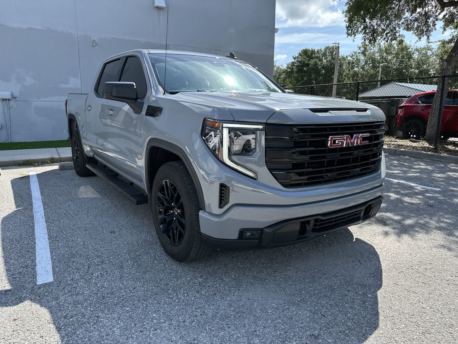 Thumbnail: 2024 GMC Sierra 1500 - 11