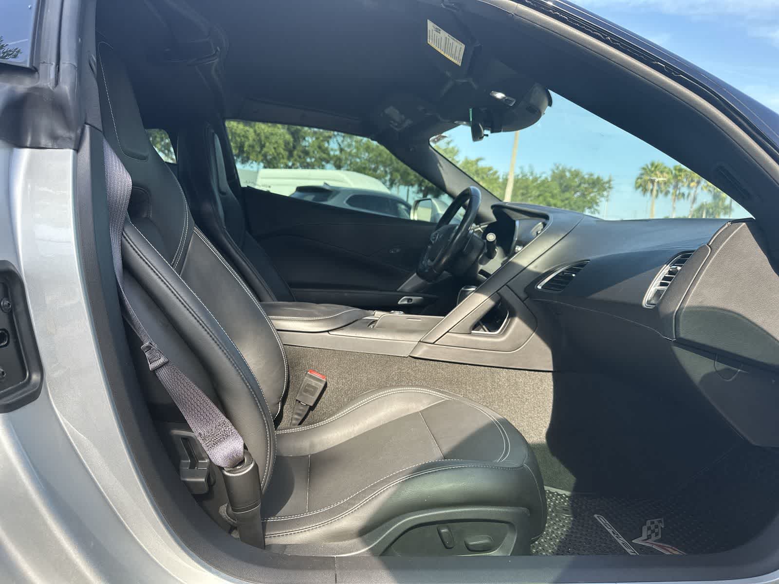 2016 Chevrolet Corvette 1LT 14
