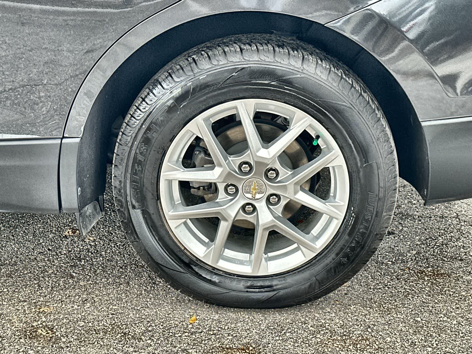 Thumbnail: 2023 Chevrolet Equinox - 8