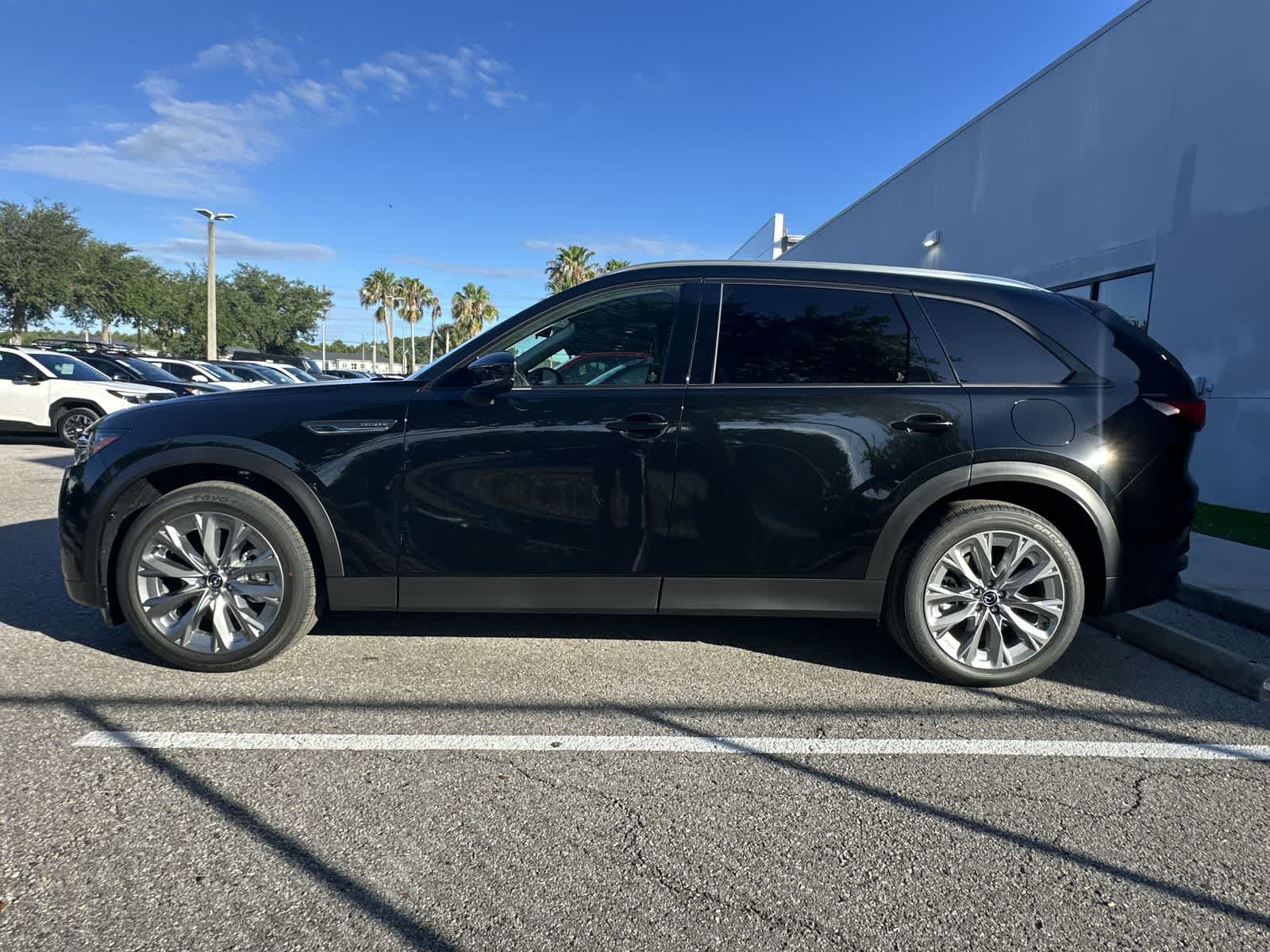 Thumbnail: 2026 Mazda CX-90 - 5