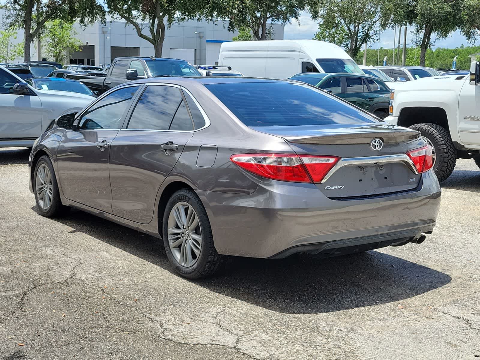 Thumbnail: 2015 Toyota Camry - 3