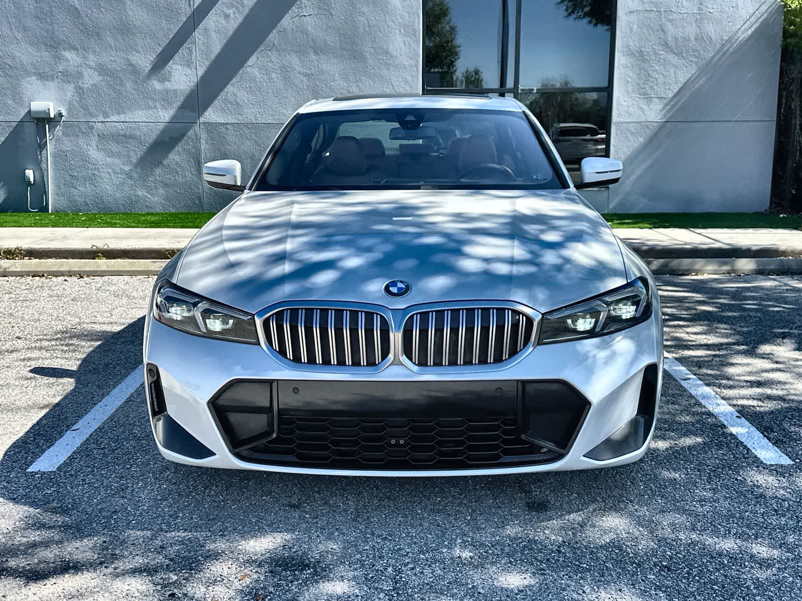 Thumbnail: 2023 BMW 3 Series - 12