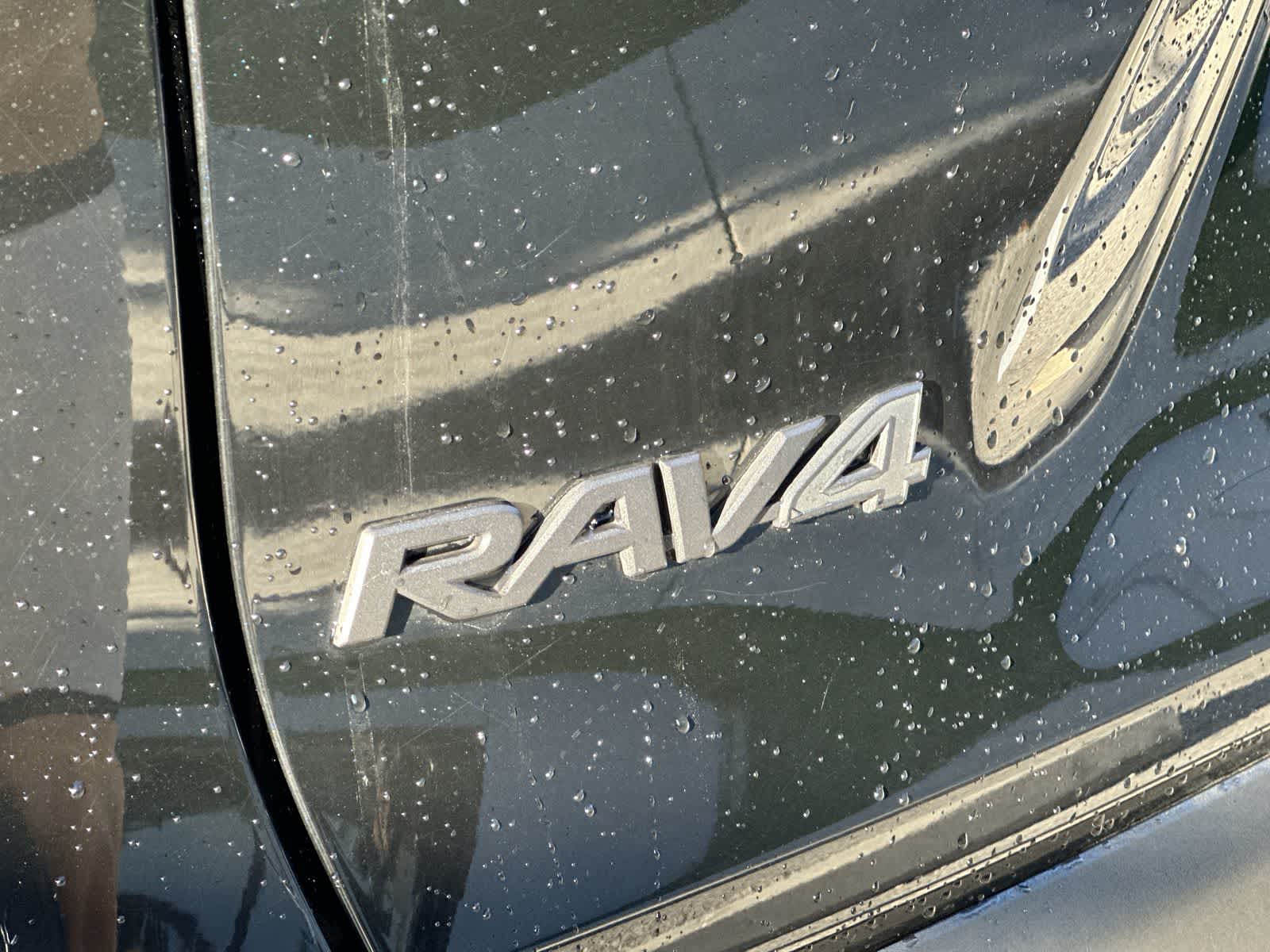 Thumbnail: 2024 Toyota RAV4 - 7
