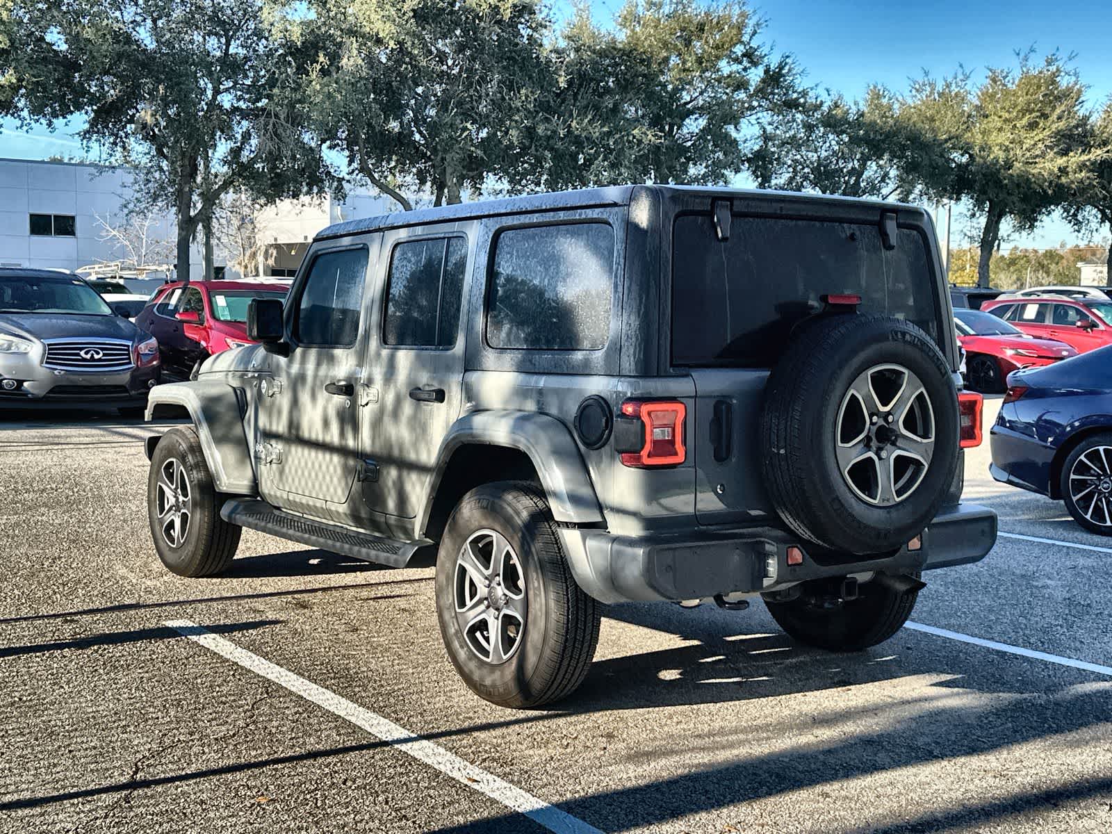 Thumbnail: 2019 Jeep Wrangler - 4