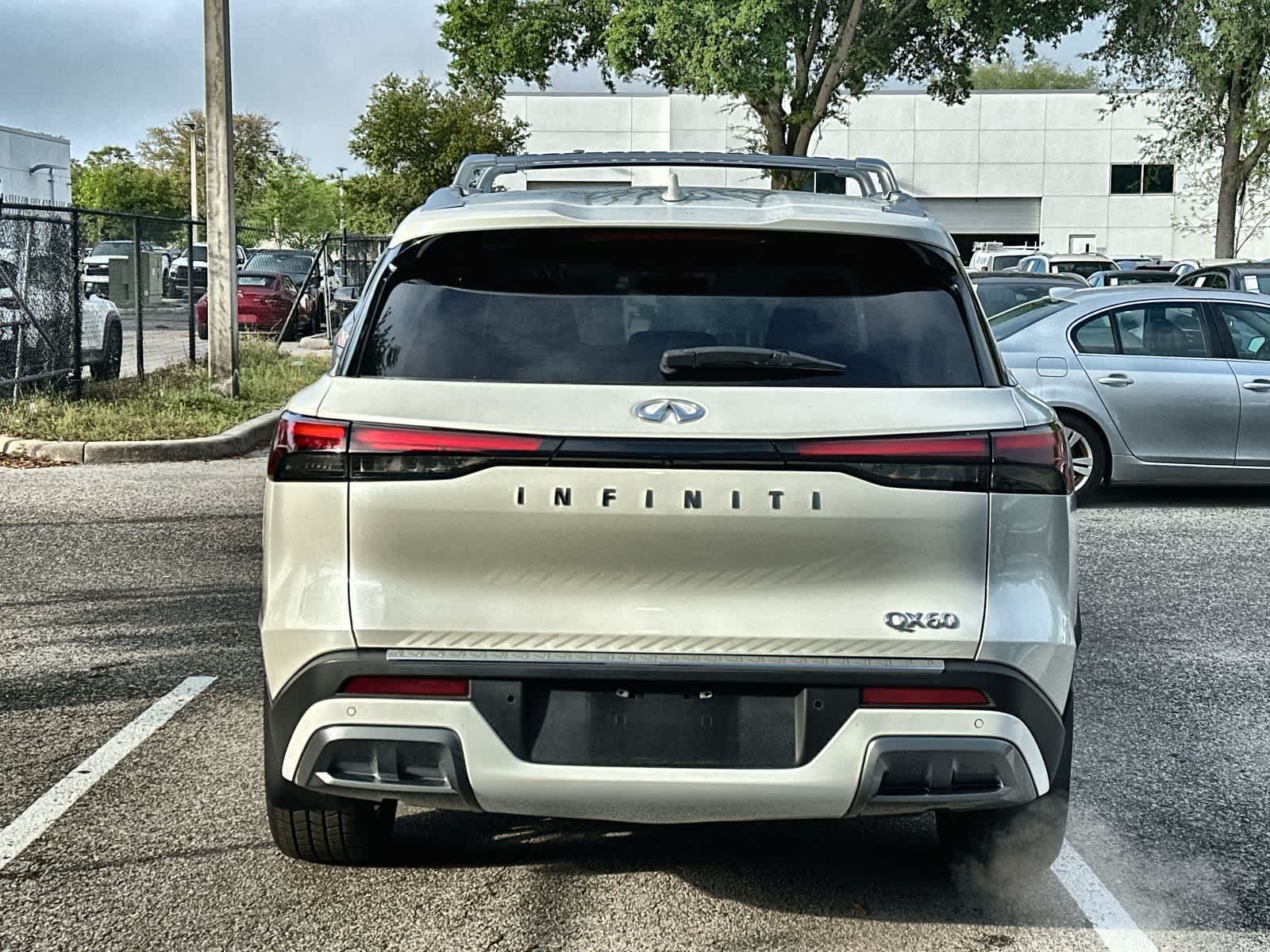 Thumbnail: 2023 INFINITI QX60 - 7