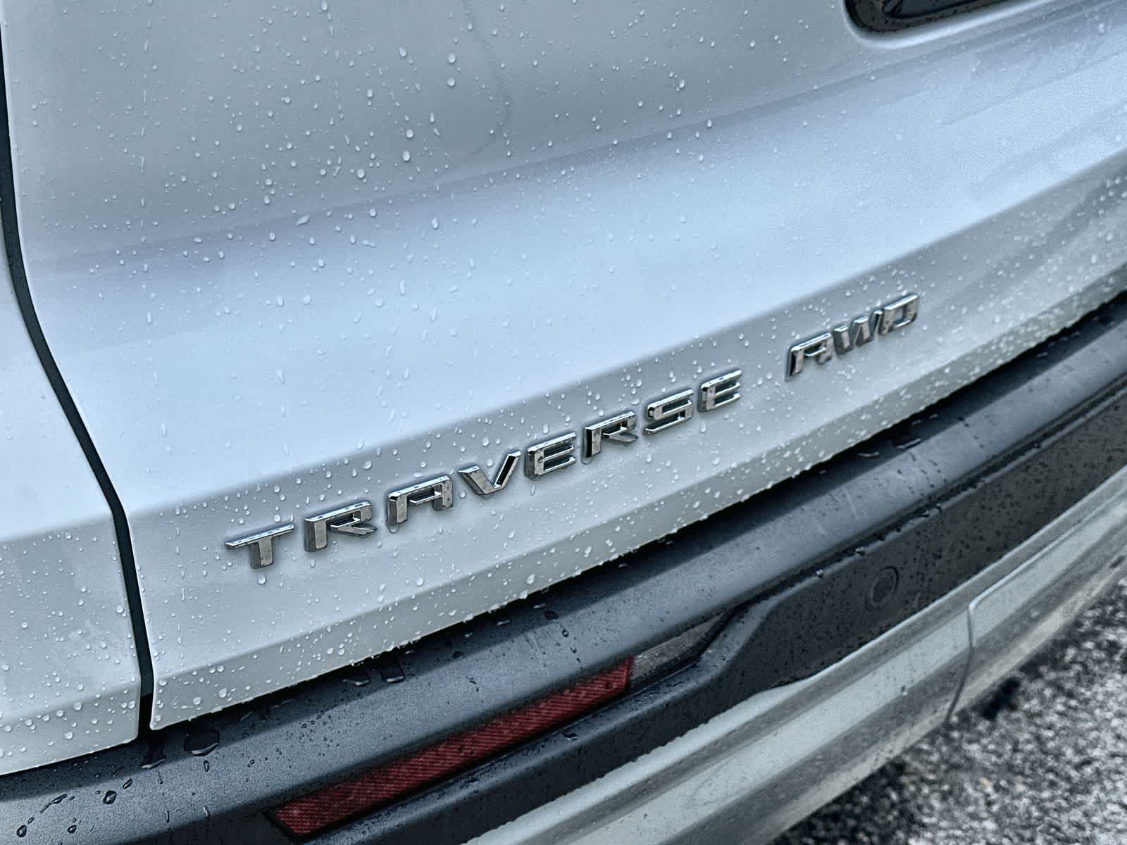 Thumbnail: 2024 Chevrolet Traverse - 15