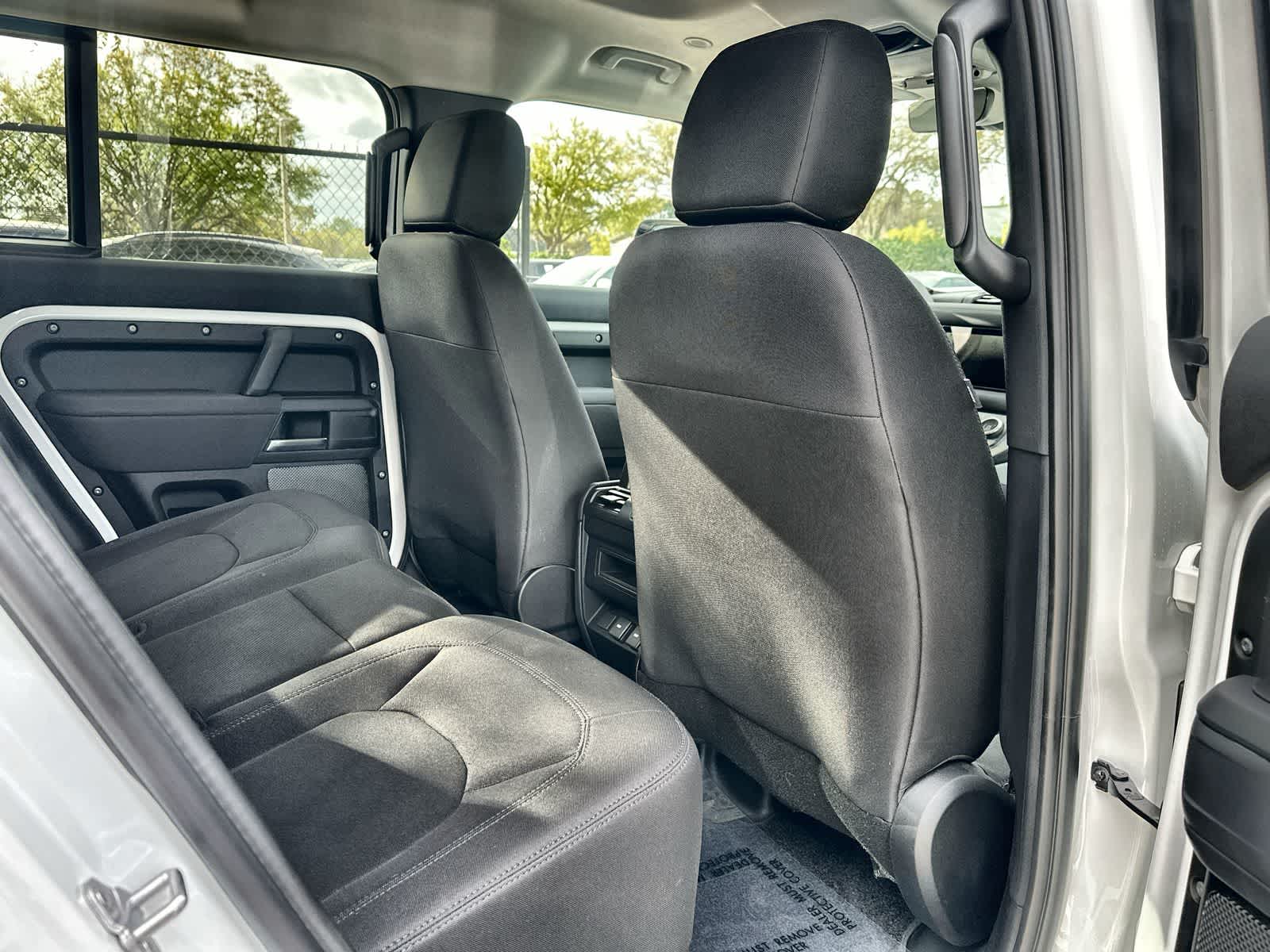 Thumbnail: 2023 Land Rover Defender - 18