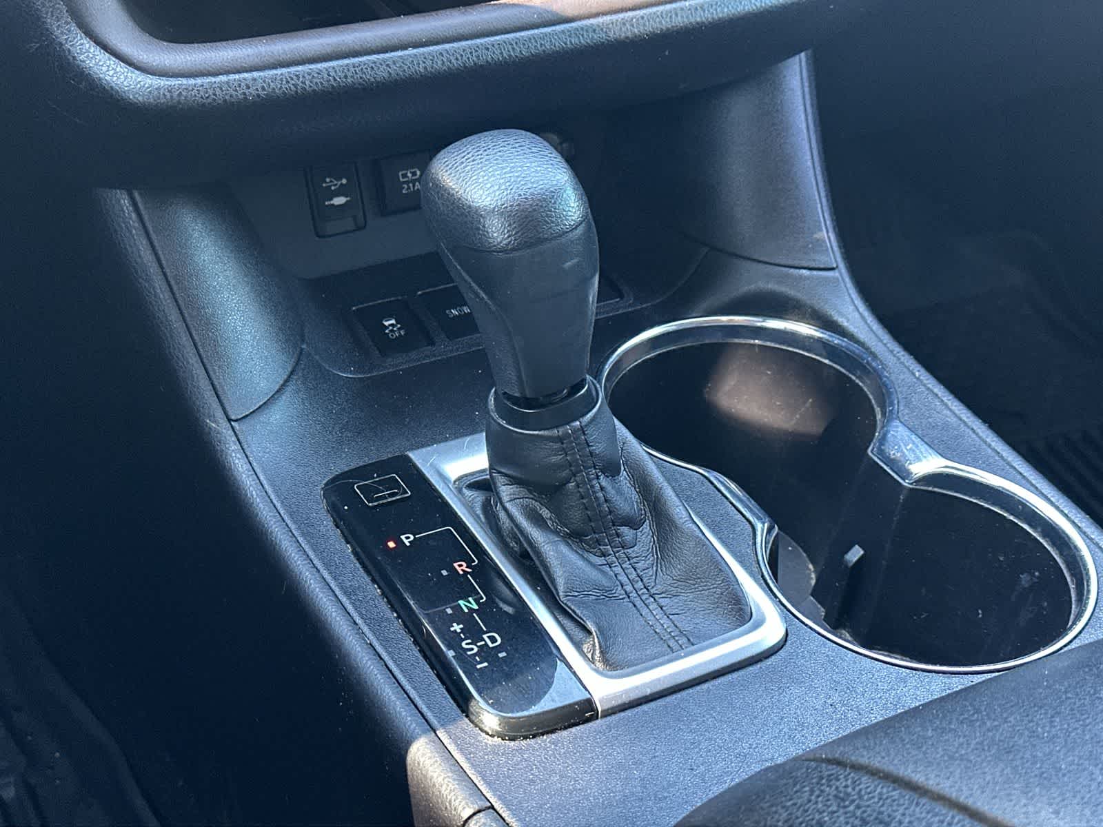 Thumbnail: 2018 Toyota Highlander - 17