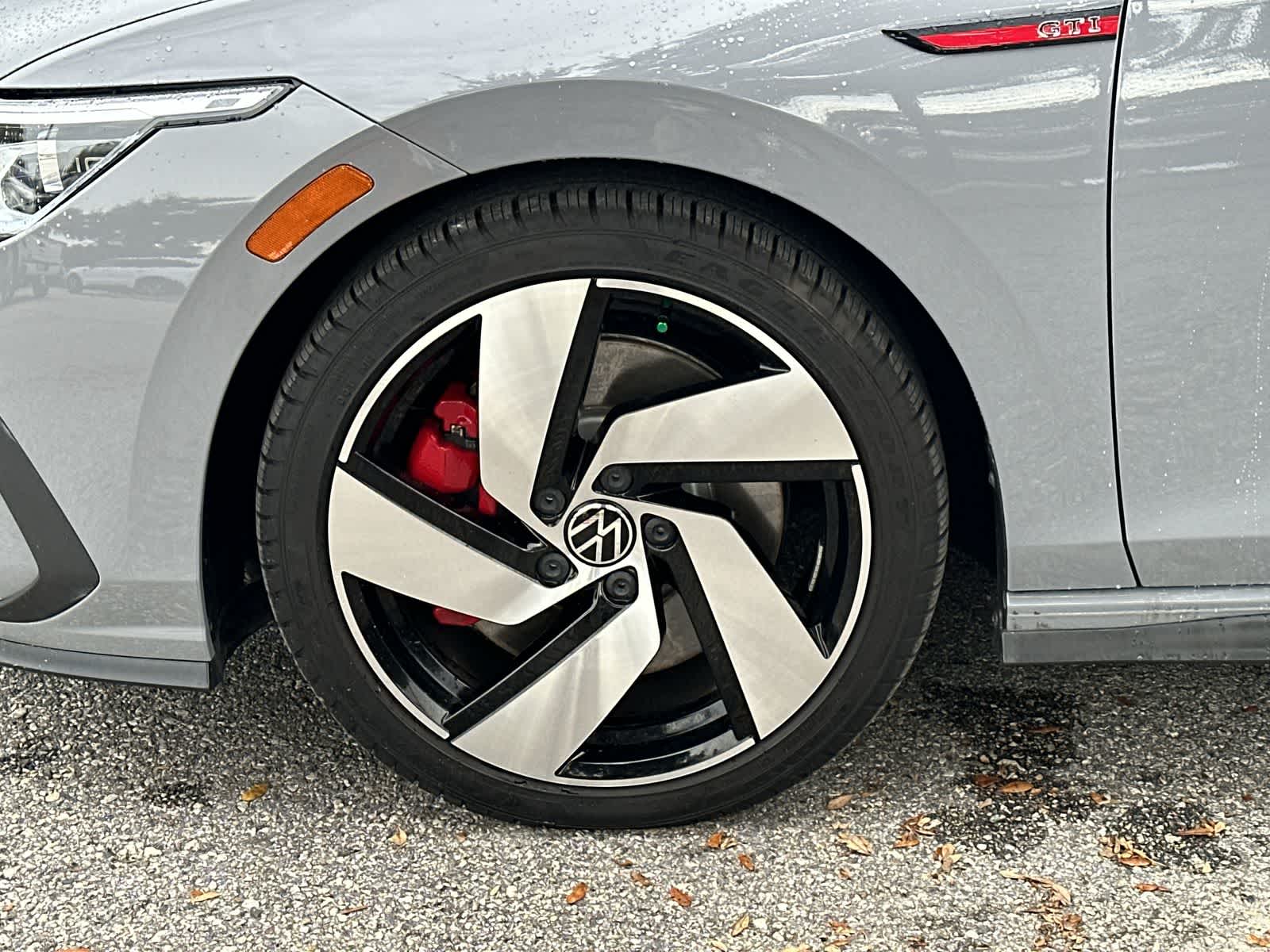 Thumbnail: 2024 Volkswagen Golf - 8