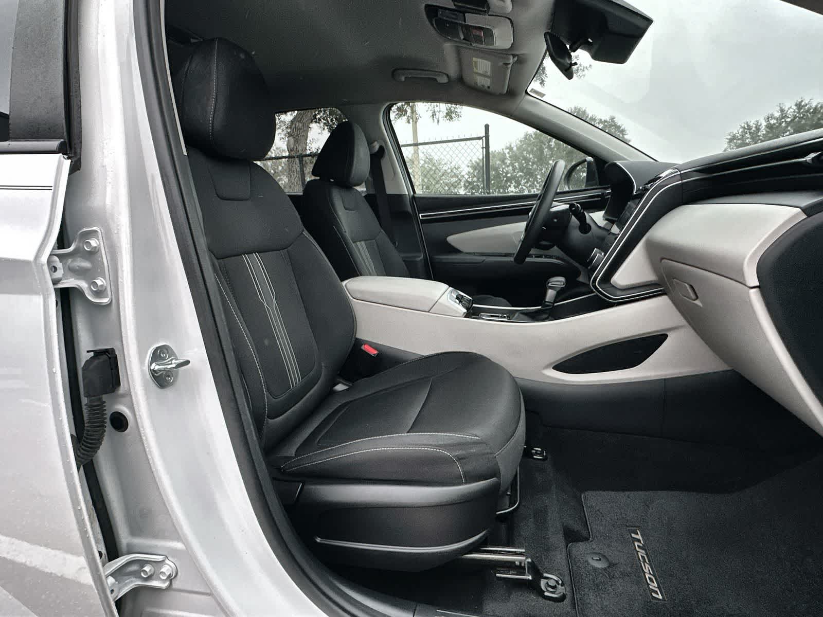 Thumbnail: 2023 Hyundai Tucson - 9