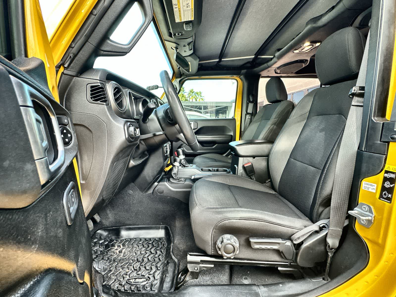 Thumbnail: 2021 Jeep Wrangler - 11