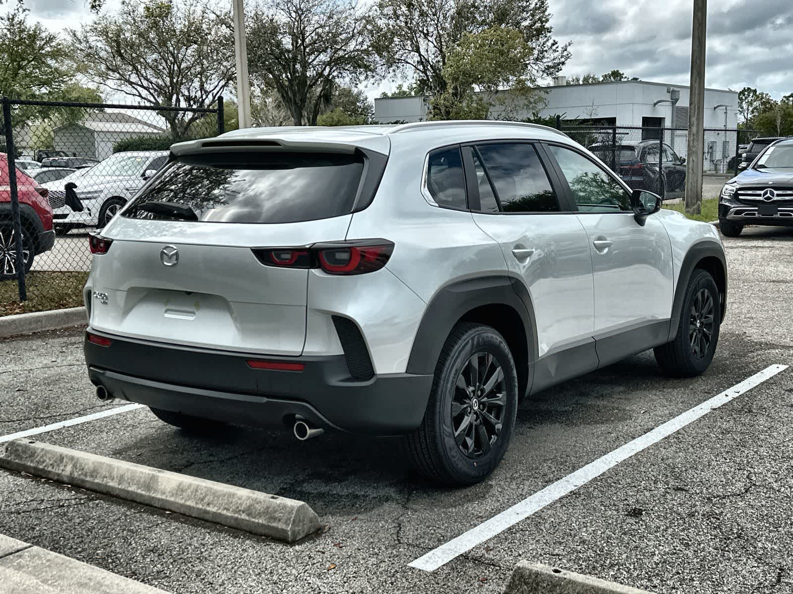 Thumbnail: 2026 Mazda CX-50 - 8