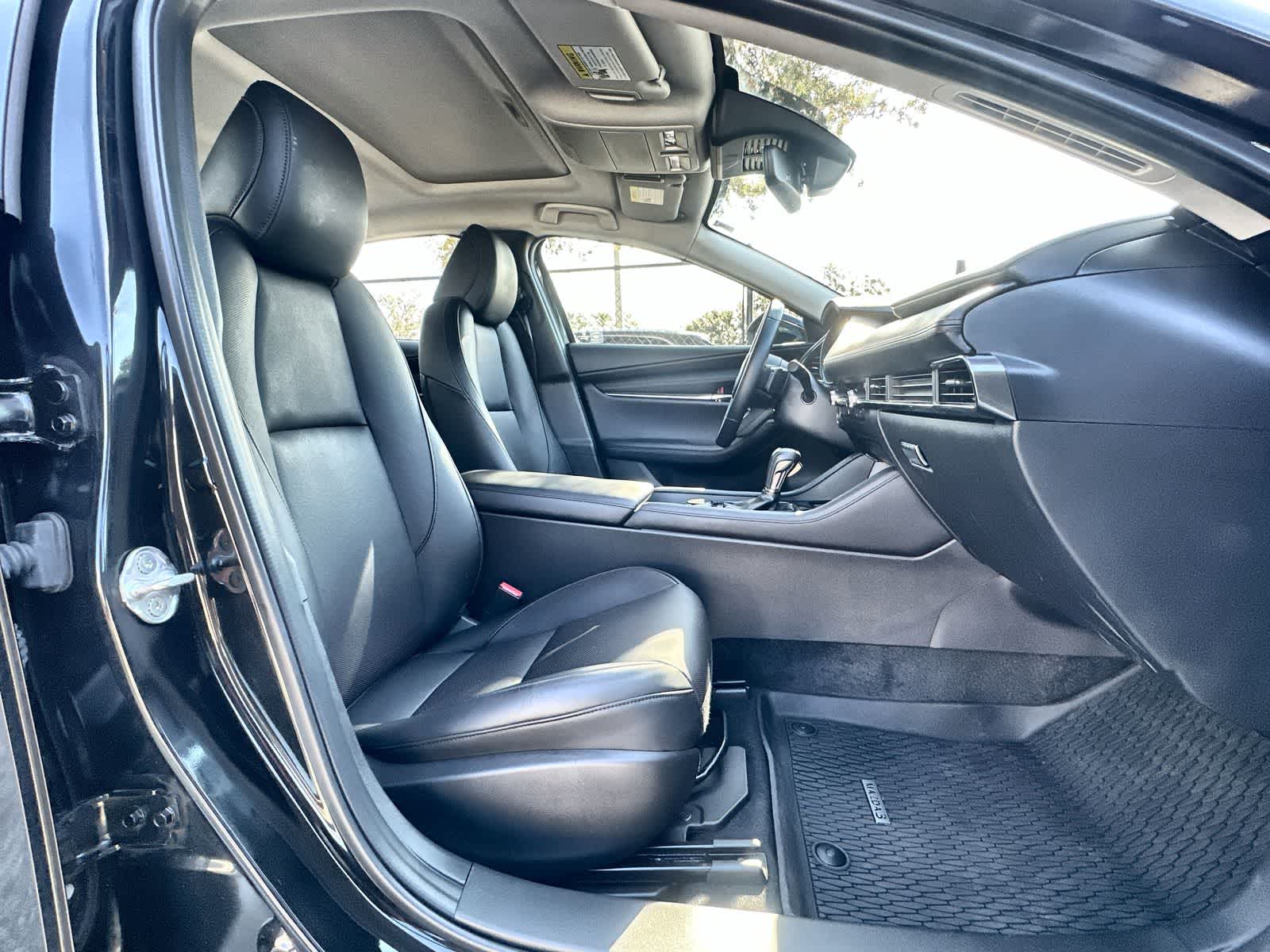 Thumbnail: 2025 Mazda Mazda3 - 20