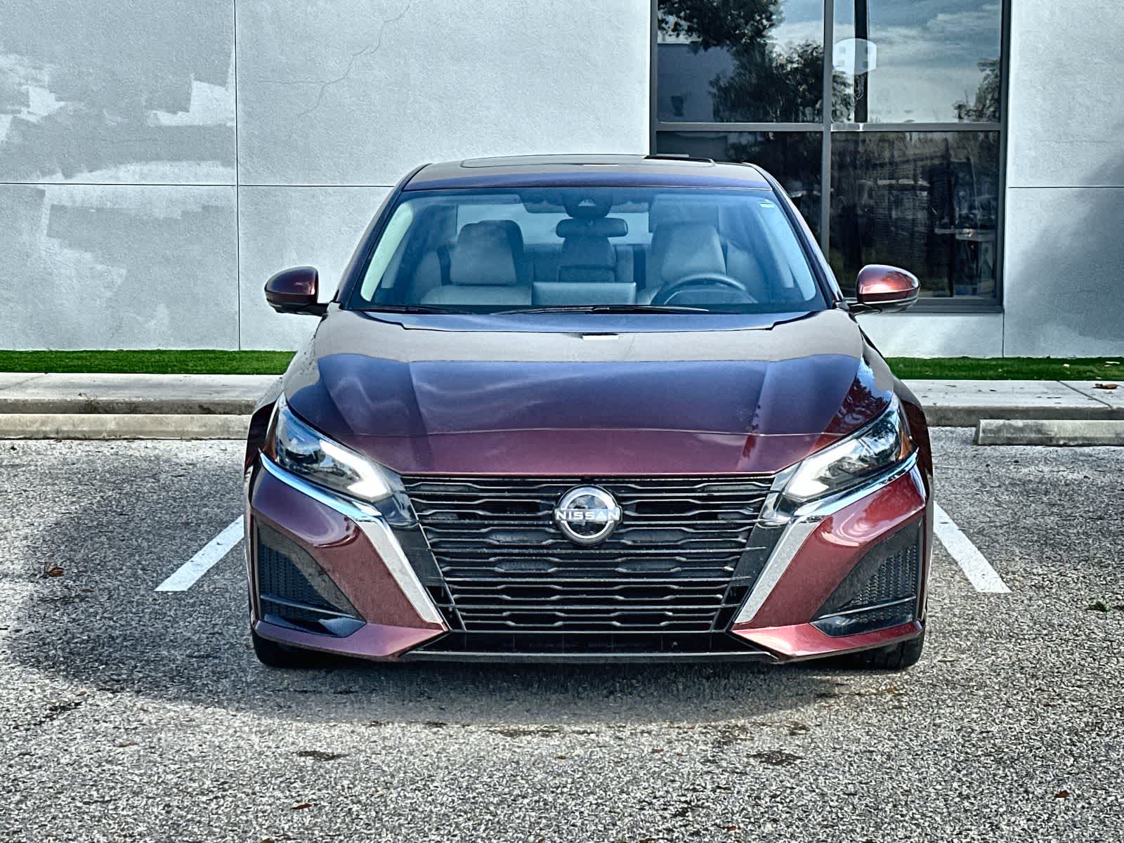 Thumbnail: 2023 Nissan Altima - 6