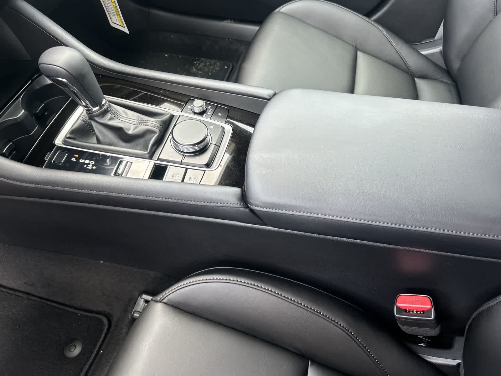 2025 Mazda Mazda3 Select Sport 16