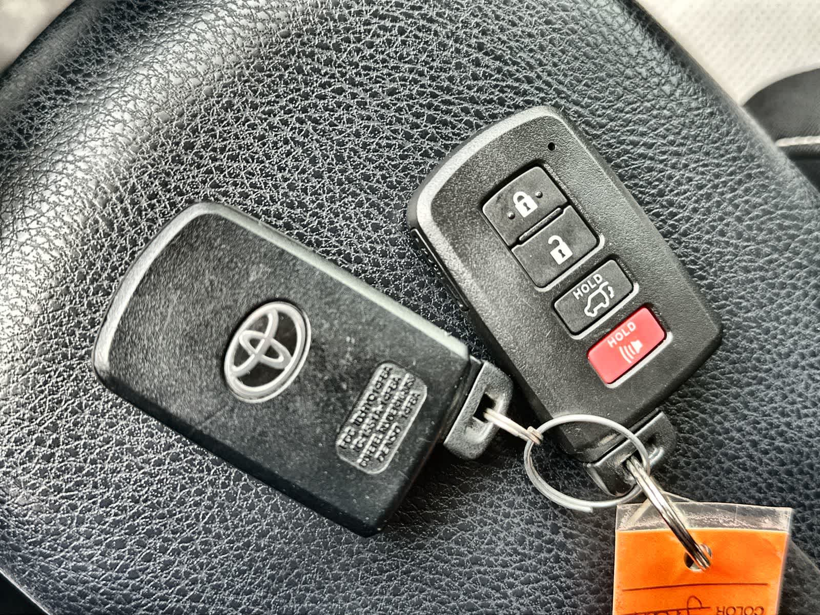 Thumbnail: 2018 Toyota RAV4 - 26