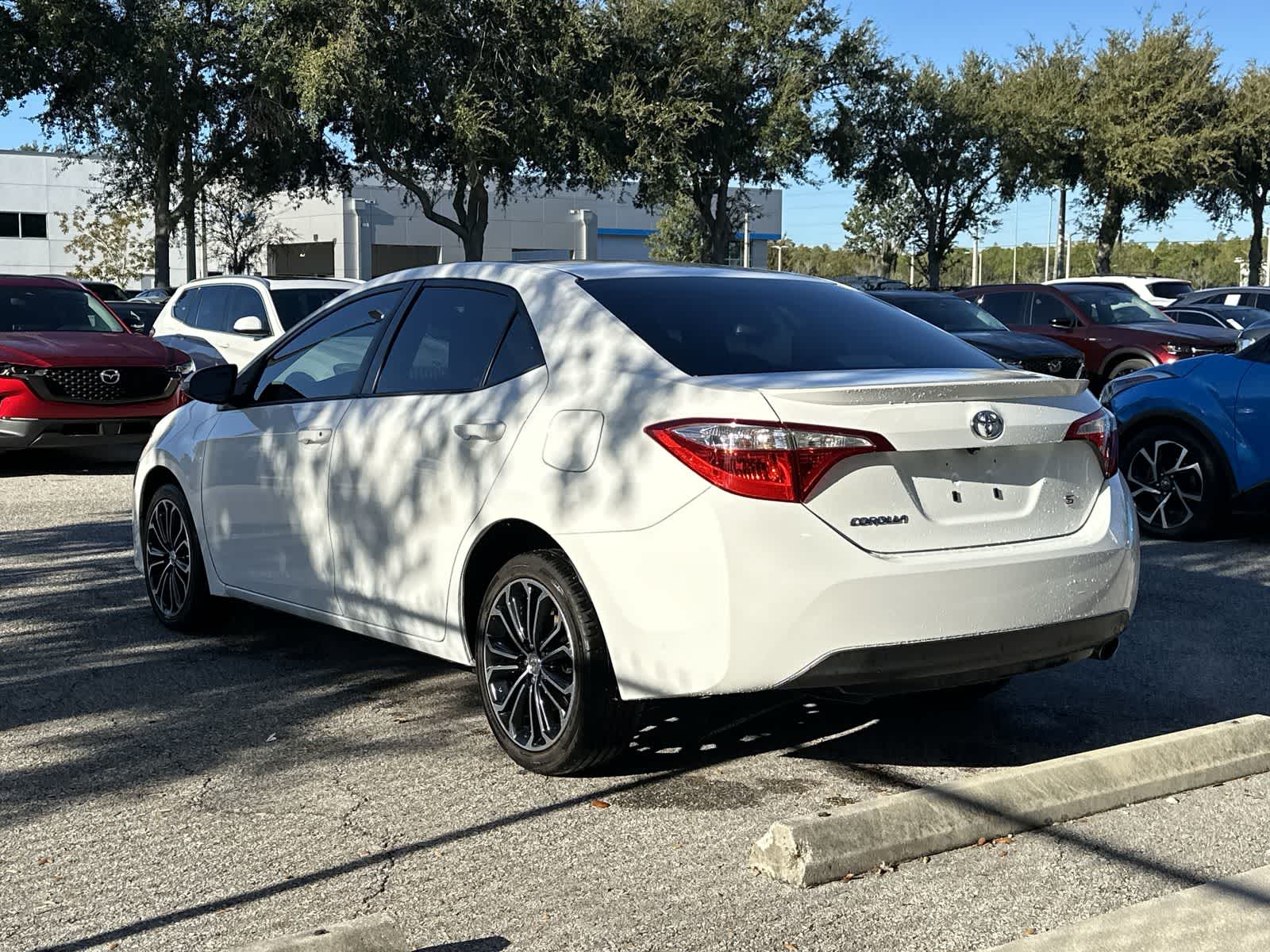 Thumbnail: 2015 Toyota Corolla - 4