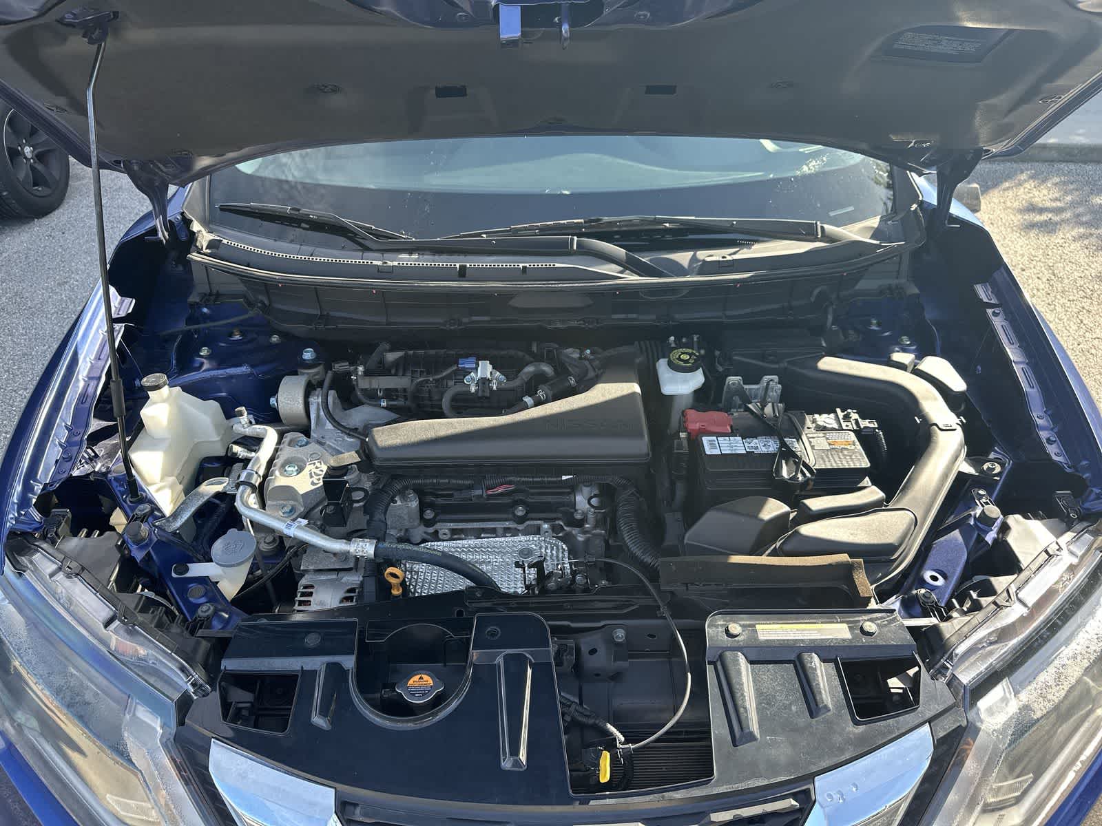 Thumbnail: 2020 Nissan Rogue - 9