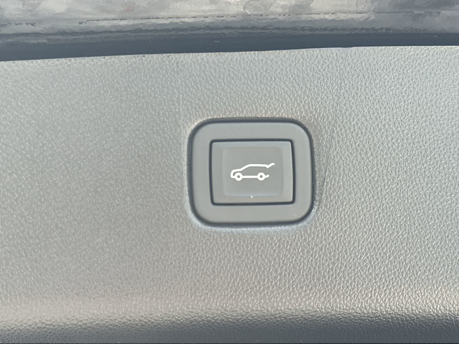 Thumbnail: 2023 Chevrolet Blazer - 17