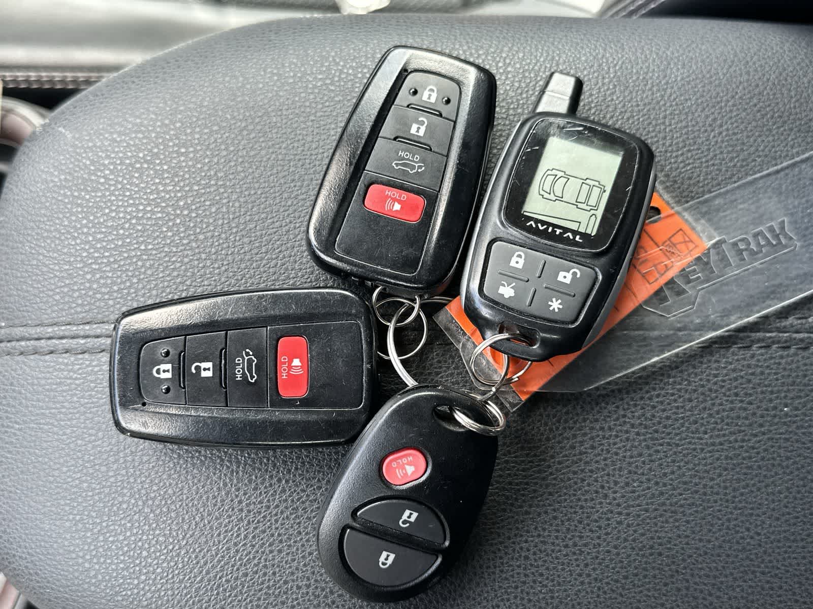 Thumbnail: 2019 Toyota RAV4 - 19