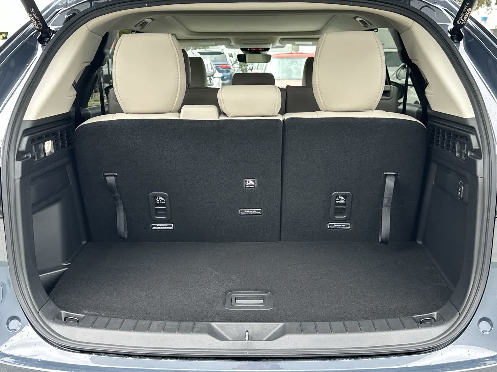 Thumbnail: 2026 Mazda CX-90 - 19