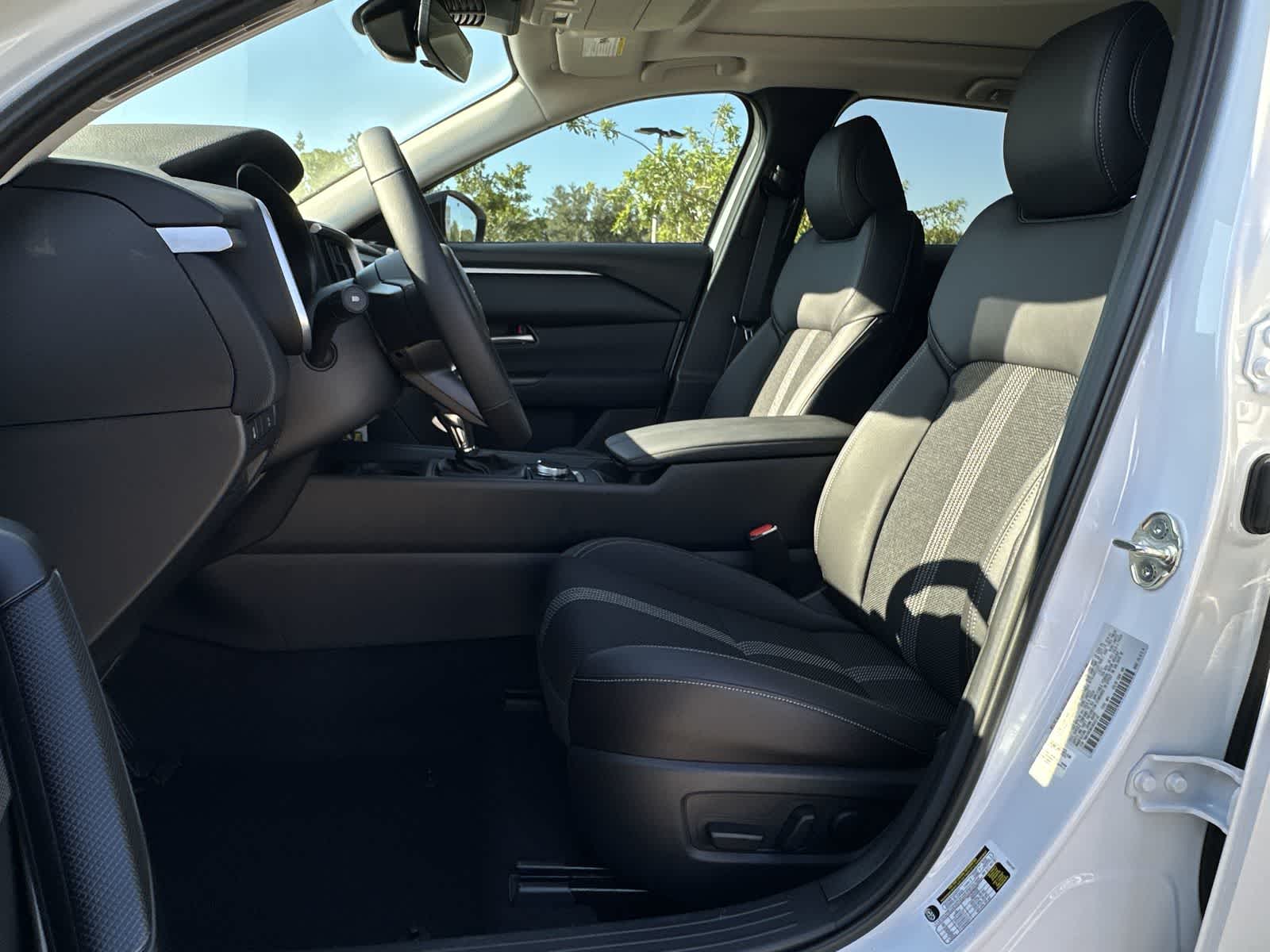 Thumbnail: 2025 Mazda CX-50 - 11