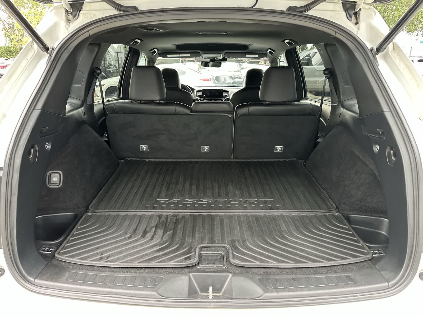 Thumbnail: 2020 Honda Passport - 15