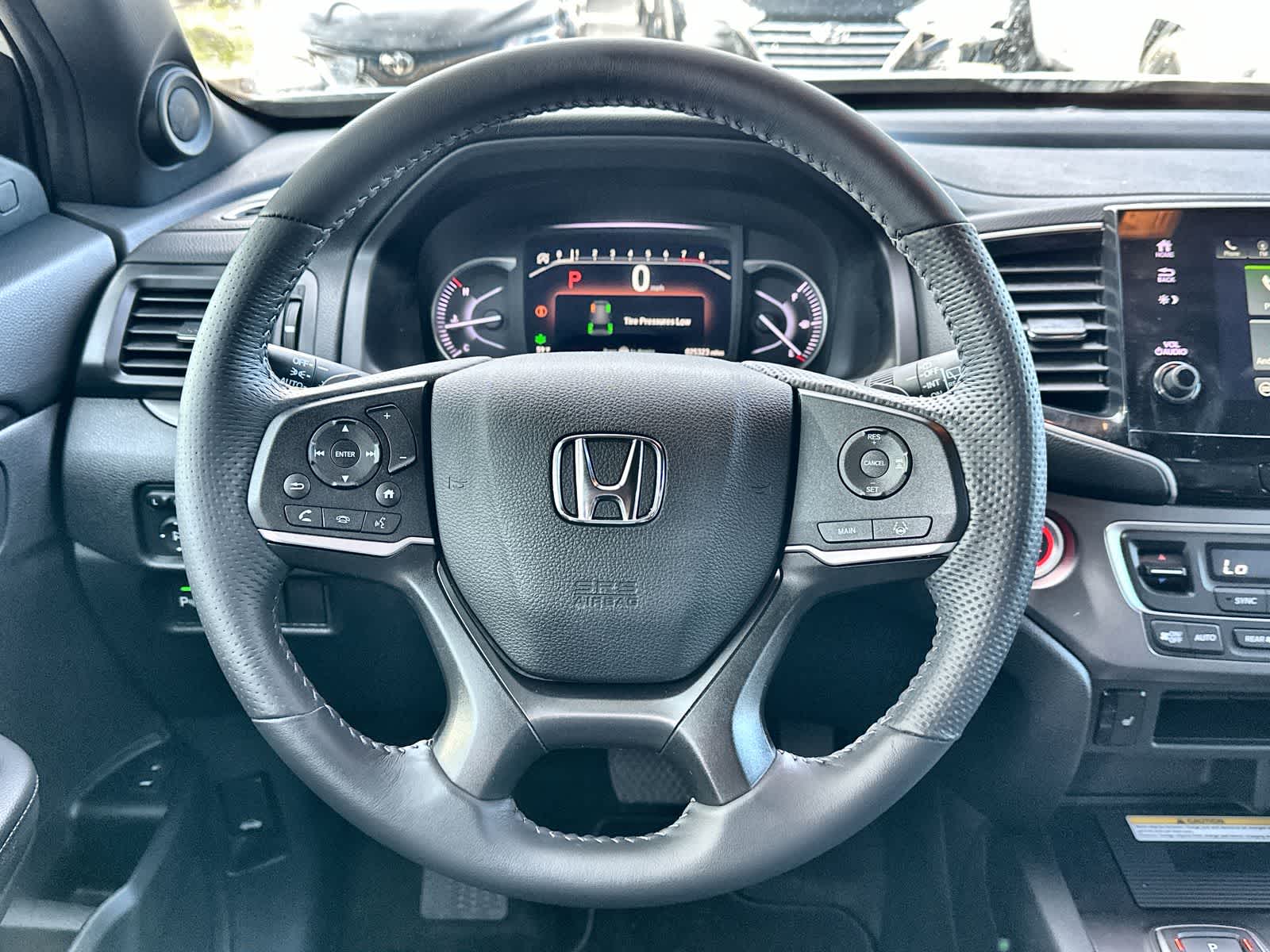 Thumbnail: 2023 Honda Passport - 14