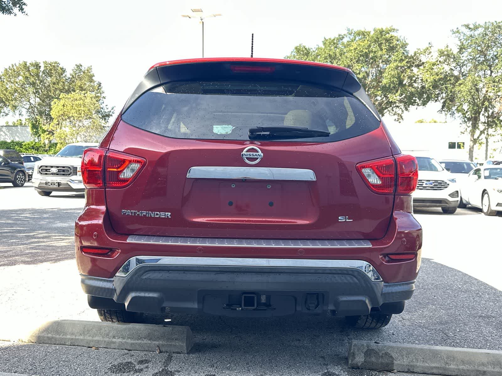 Thumbnail: 2017 Nissan Pathfinder - 5