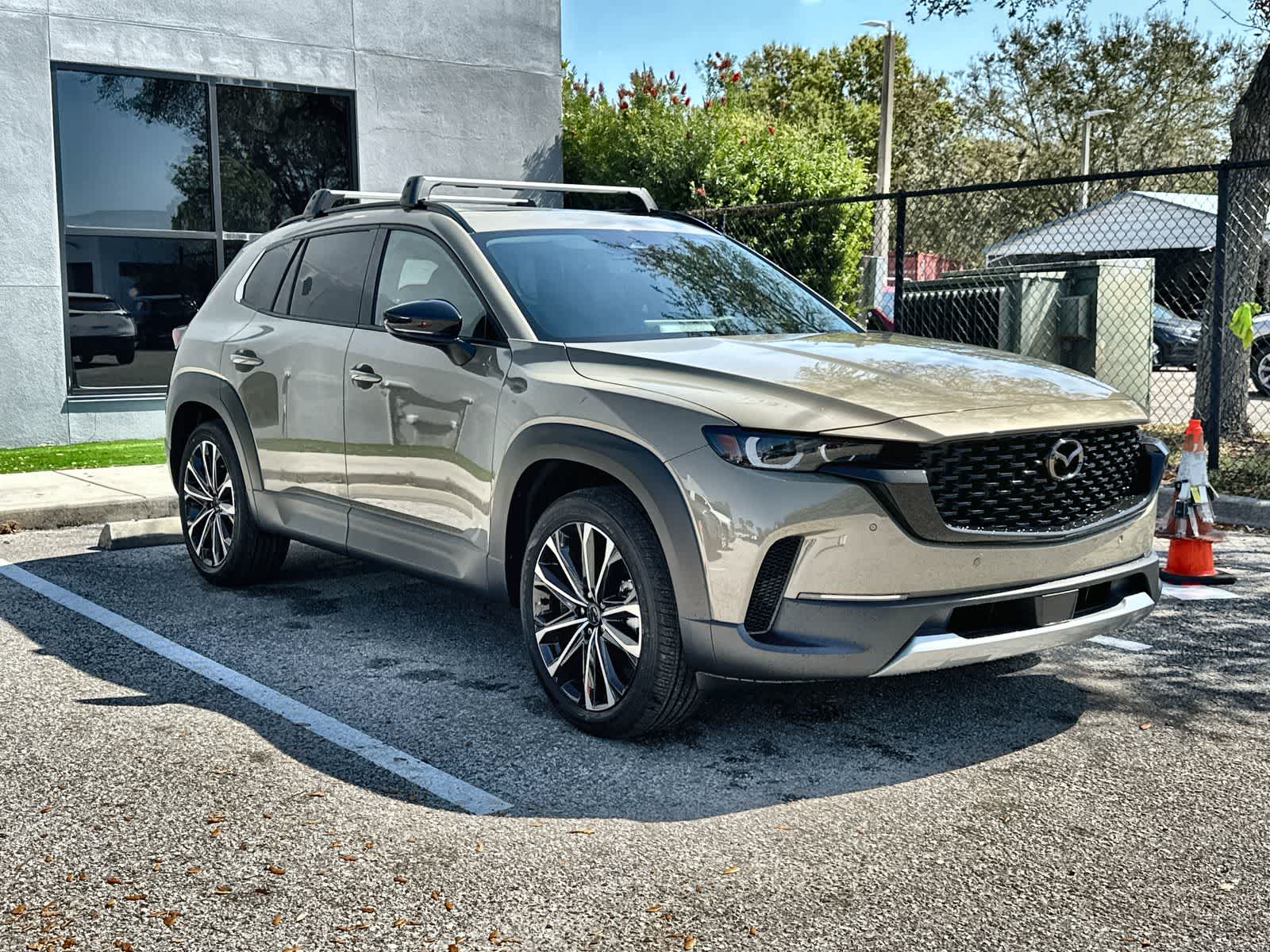 Thumbnail: 2026 Mazda CX-50 - 11