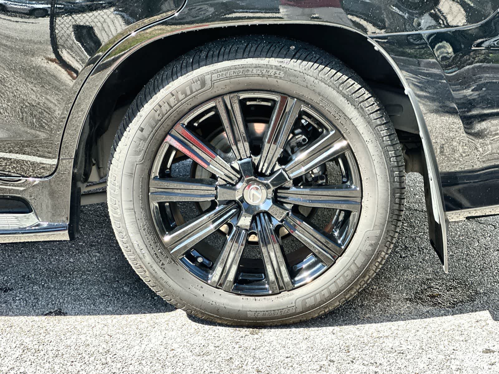 Thumbnail: 2021 Lexus LX - 12