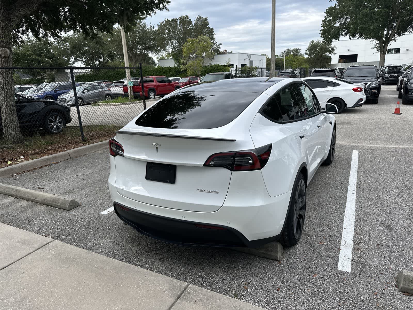 Thumbnail: 2022 Tesla Model Y - 8