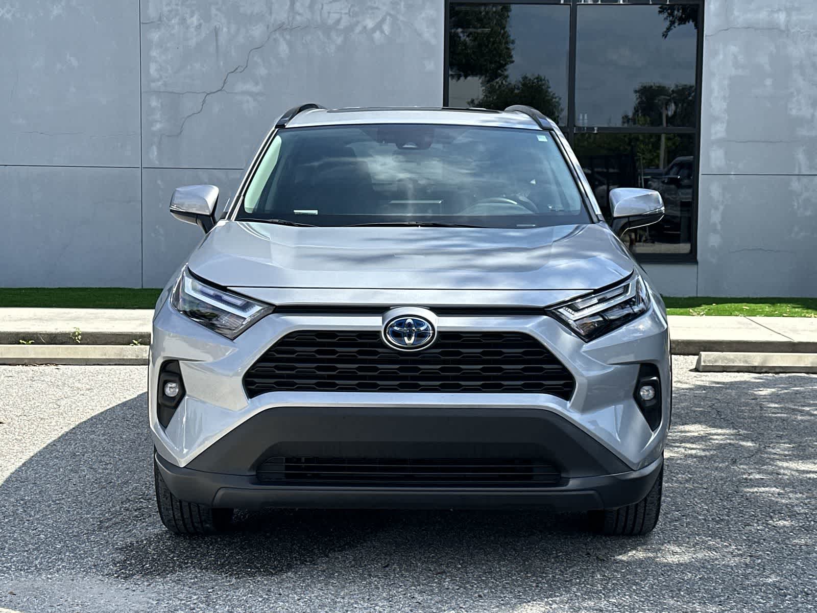 Thumbnail: 2024 Toyota RAV4 - 6