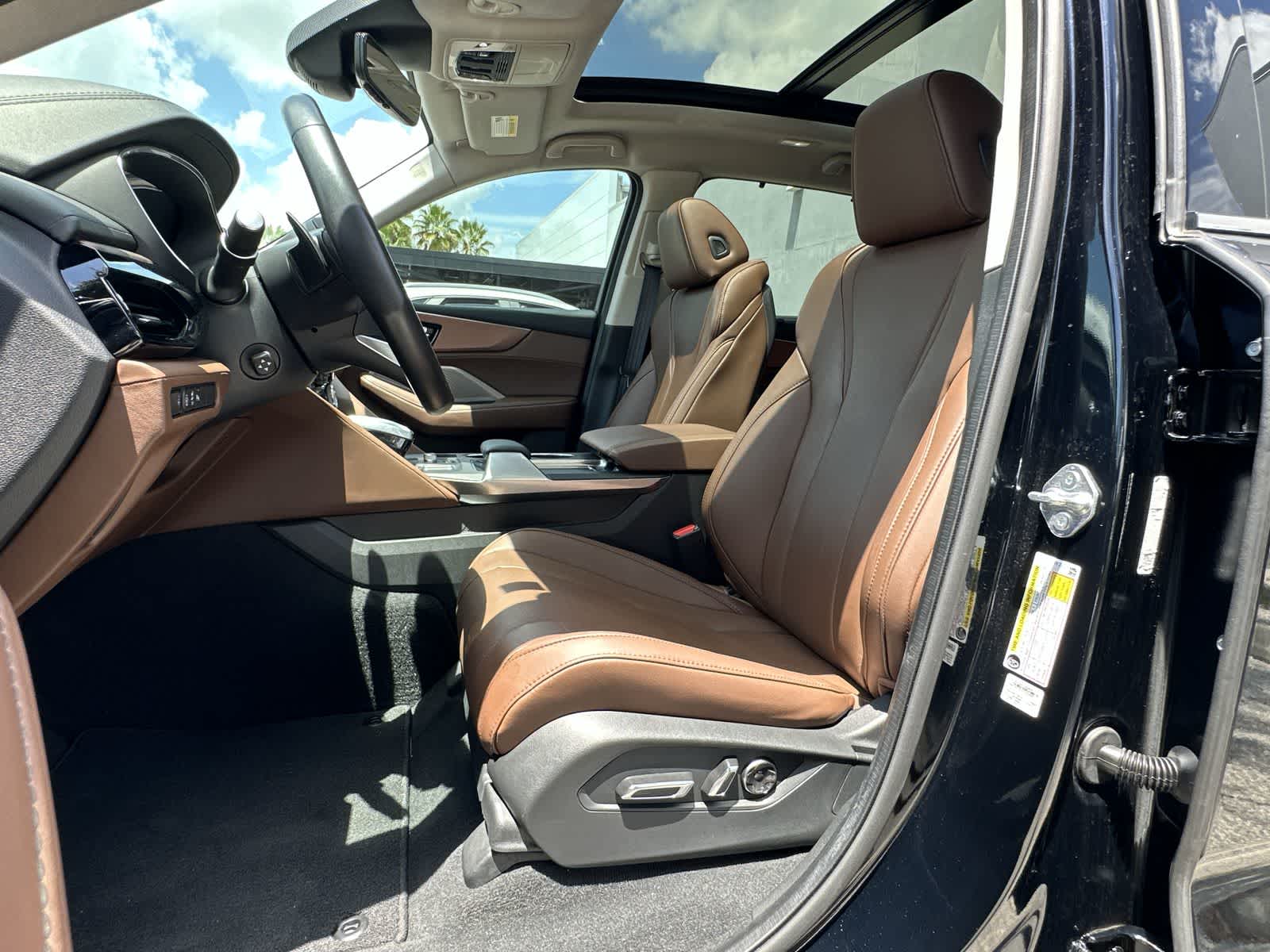 Thumbnail: 2023 Acura MDX - 11