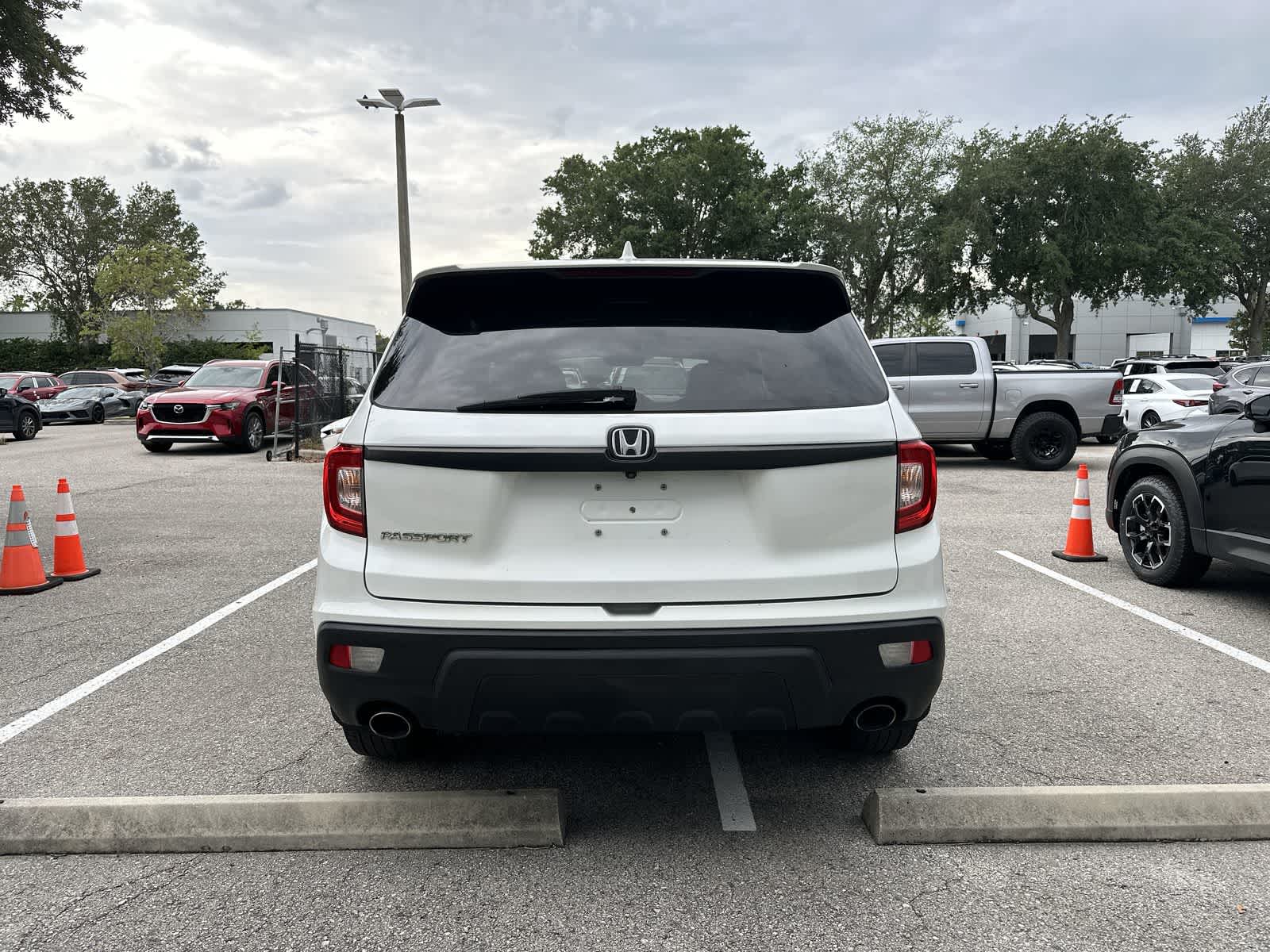 Thumbnail: 2020 Honda Passport - 6
