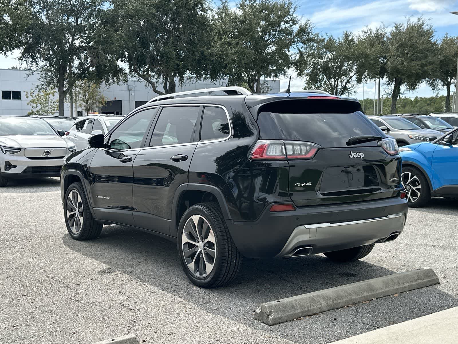 Thumbnail: 2021 Jeep Cherokee - 4