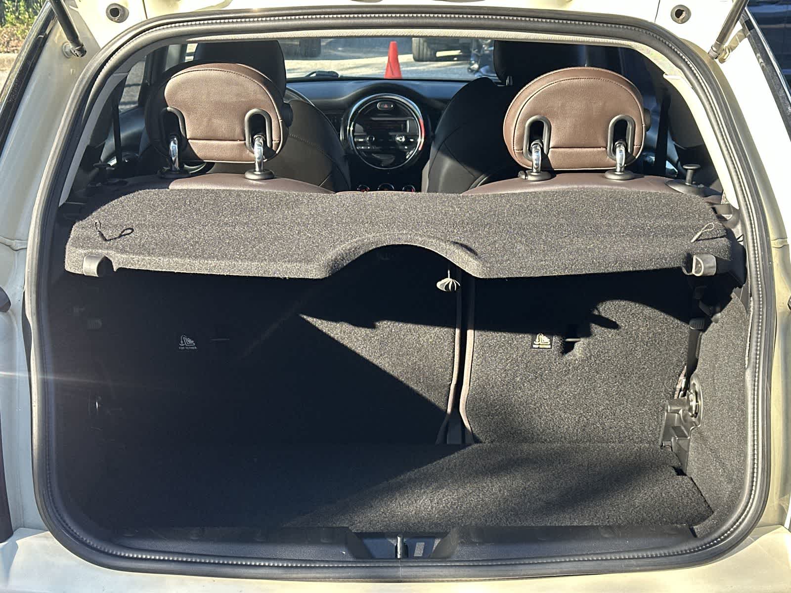 Thumbnail: 2014 MINI Cooper Hardtop - 14