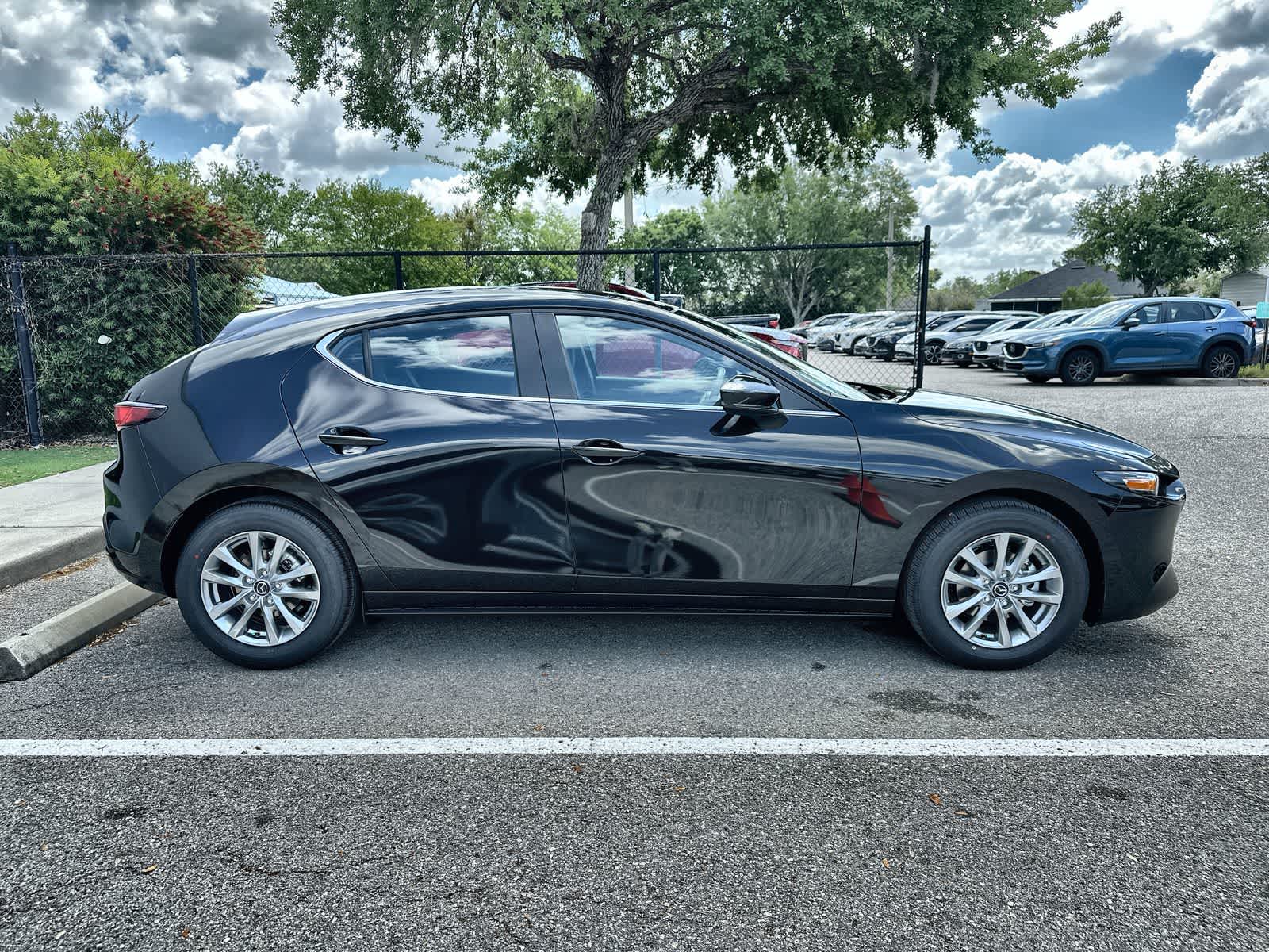 Thumbnail: 2026 Mazda Mazda3 - 10