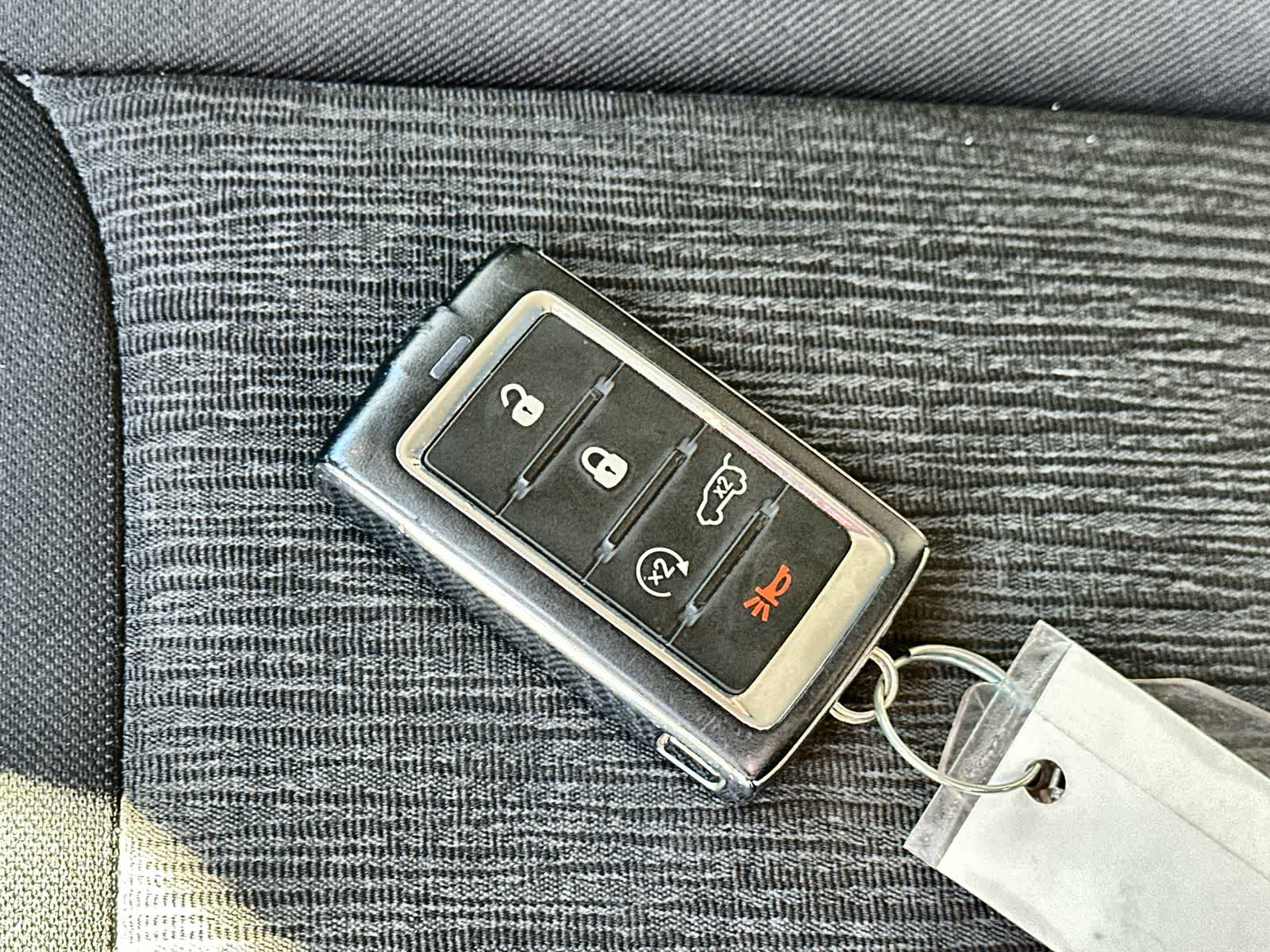 Thumbnail: 2022 Jeep Grand Cherokee L - 20