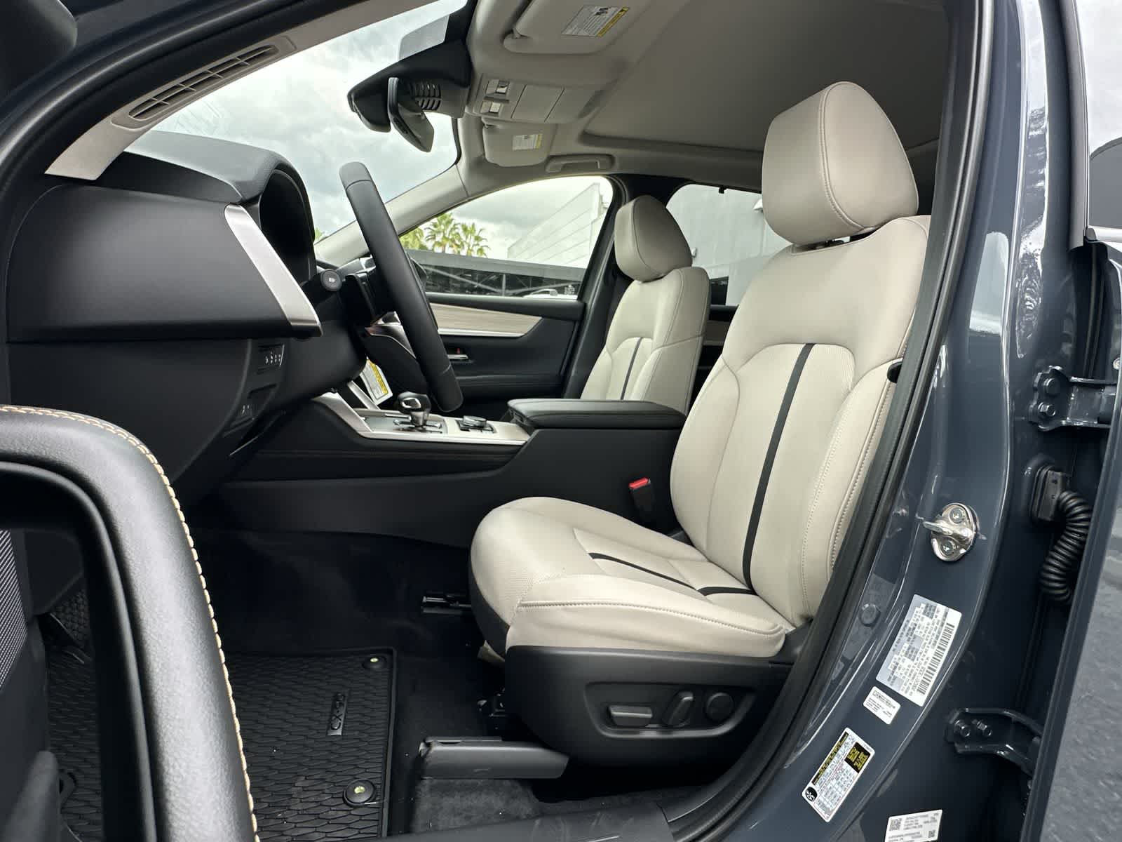 Thumbnail: 2026 Mazda CX-90 - 11