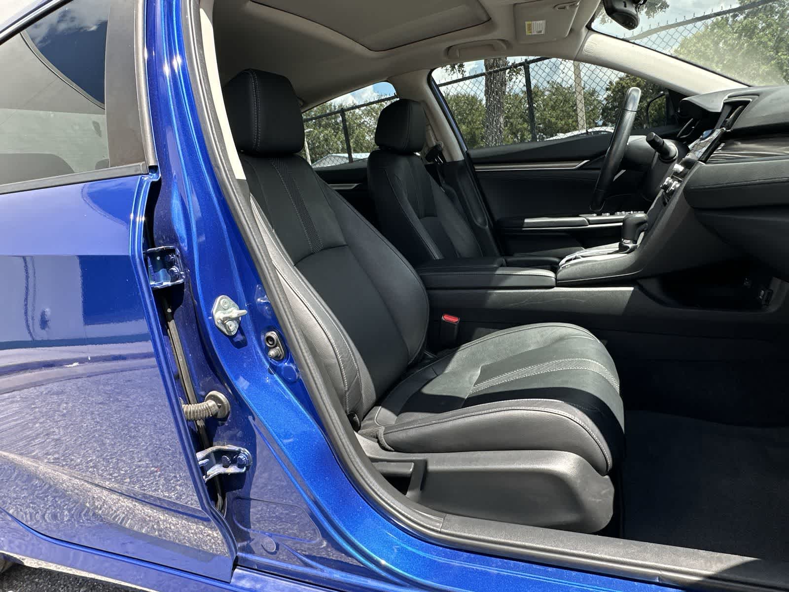 Thumbnail: 2019 Honda Civic - 14