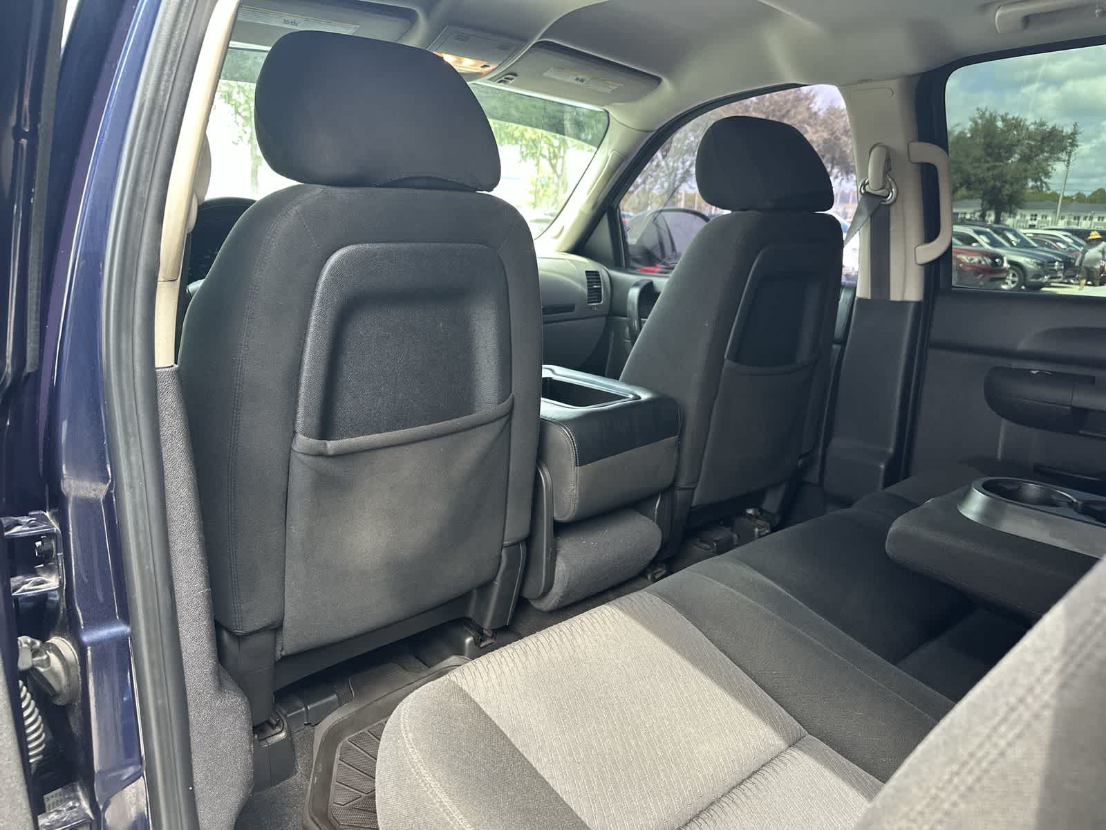 Thumbnail: 2011 Chevrolet Silverado 1500 - 12