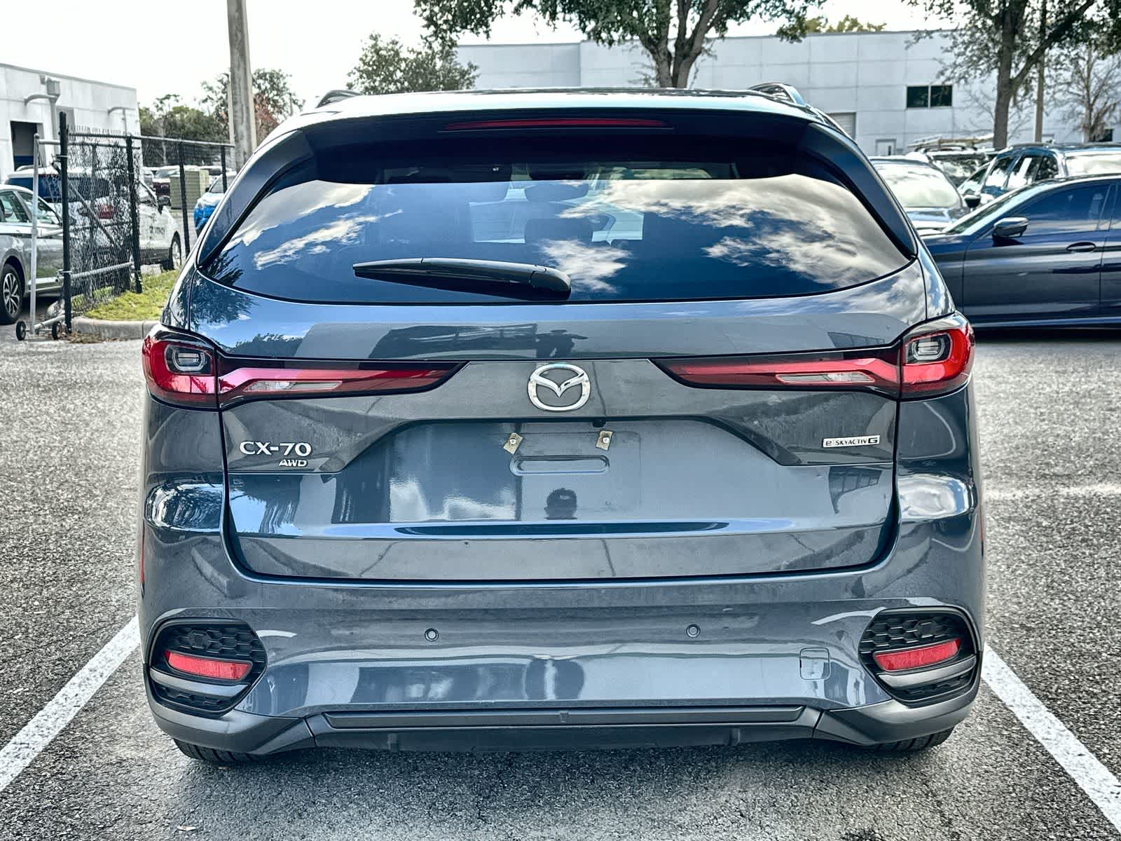 Thumbnail: 2025 Mazda CX-70 - 5