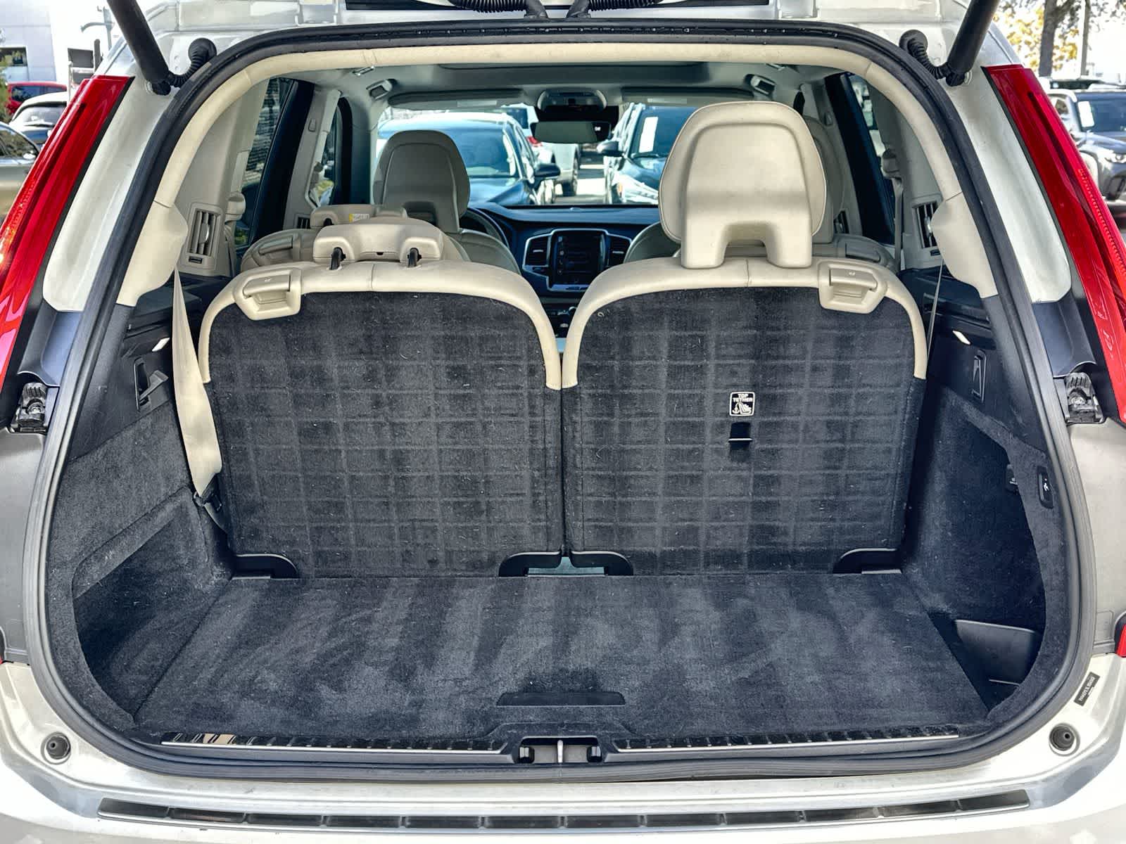 Thumbnail: 2020 Volvo XC90 - 19