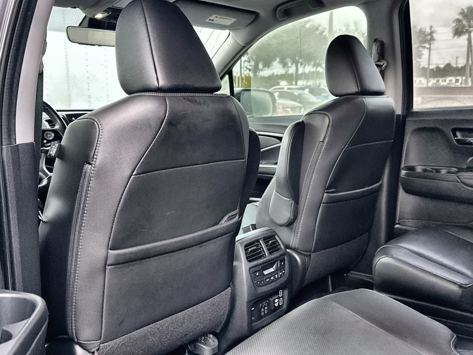 Thumbnail: 2021 Honda Pilot - 12