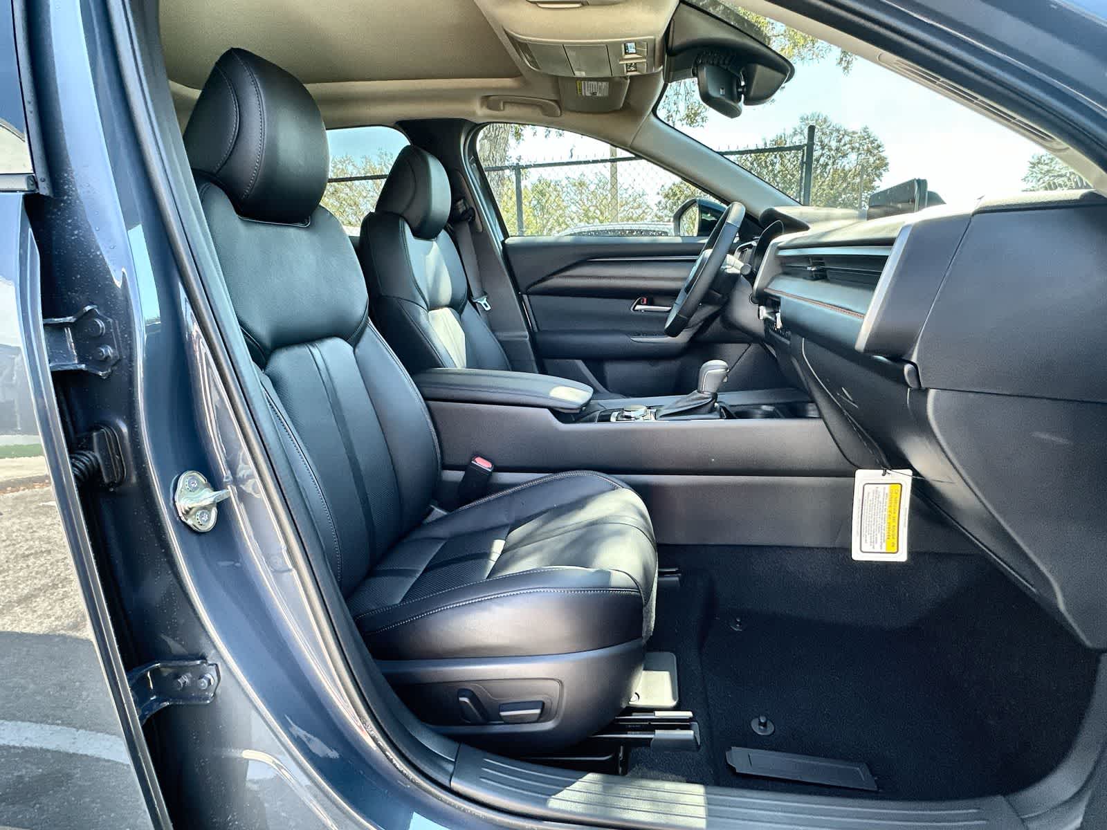 Thumbnail: 2026 Mazda CX-50 - 9