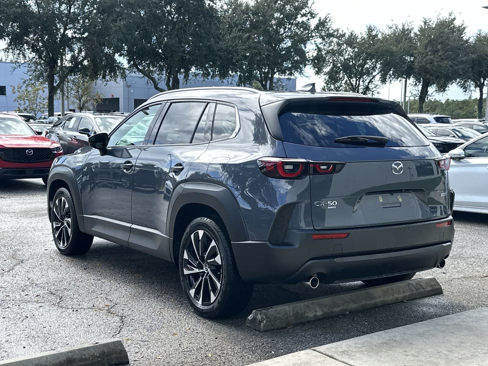 Thumbnail: 2025 Mazda CX-50 - 4