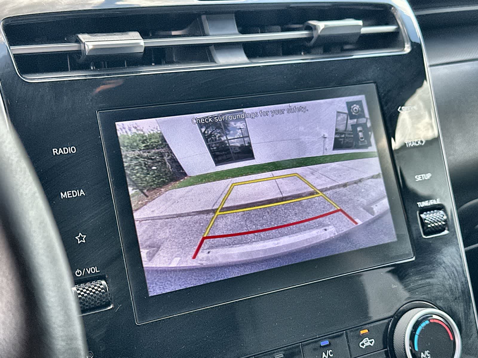 Thumbnail: 2022 Hyundai Santa Cruz - 27