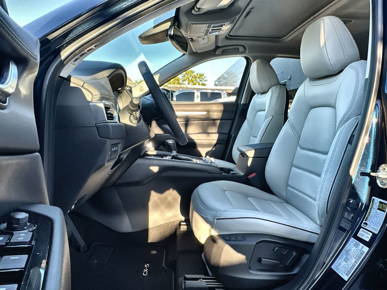 Thumbnail: 2025 Mazda CX-5 - 11