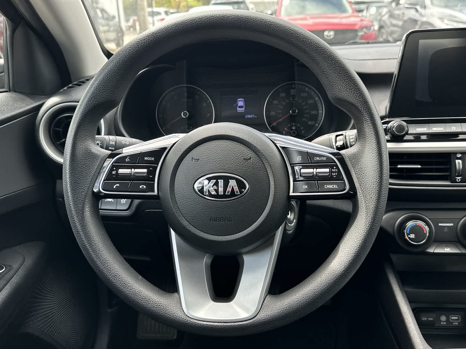 Thumbnail: 2020 Kia Forte - 15